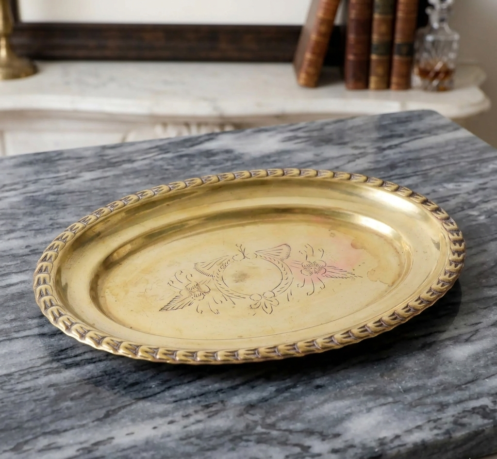Antique Finish Brass Plate – Handmade Brass Kitchenware in Solid Brass from India