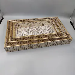 Geometric Wooden Serving Tray Set handcrafted for wholesale export