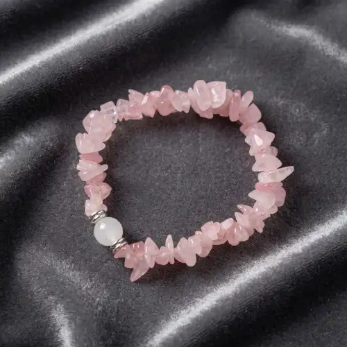 Rose Quartz Chips Bracelet With Light Pink Chip Beads